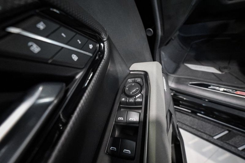 Chevrolet Silverado bild 35