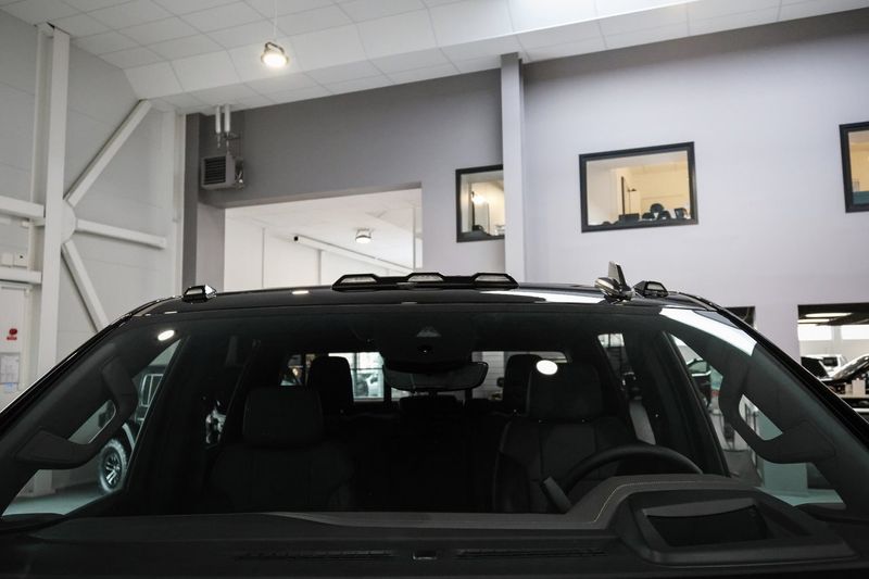 Chevrolet Silverado bild 17