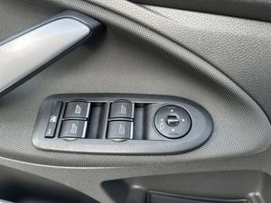 Ford Kuga bild 19
