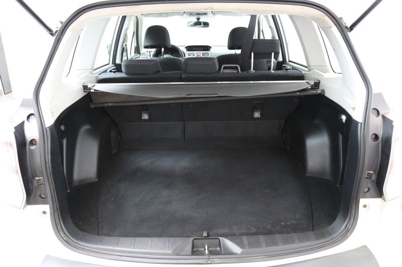 Subaru Forester bild 23