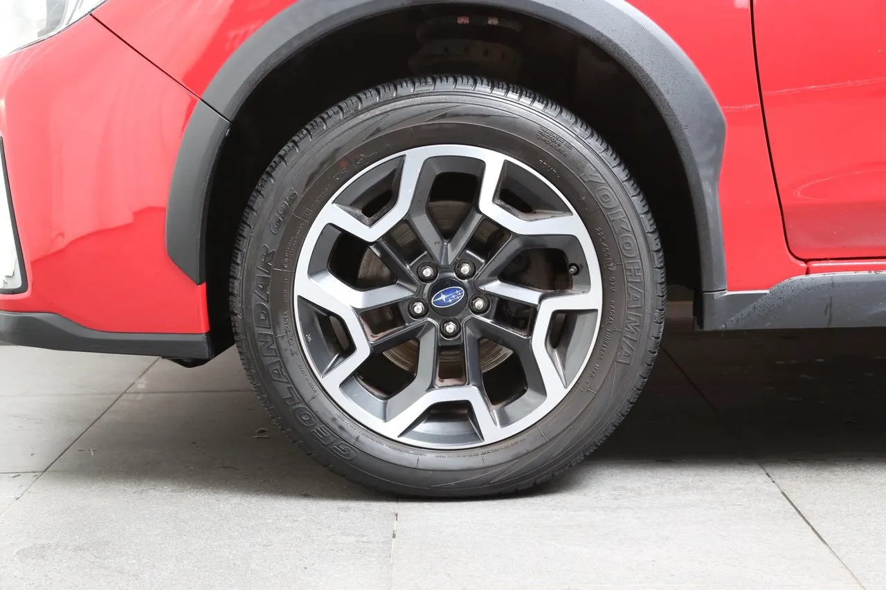 Vehicle image 8