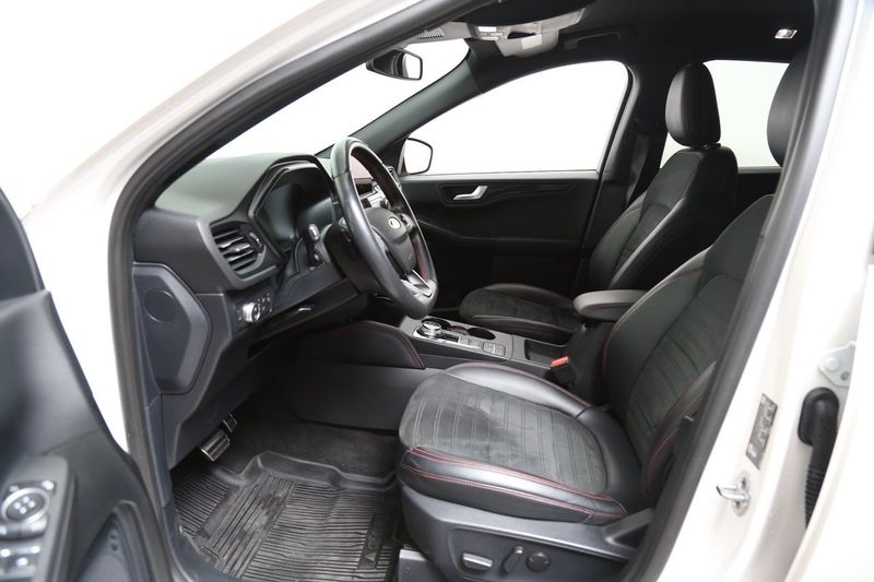 Ford Kuga bild 11