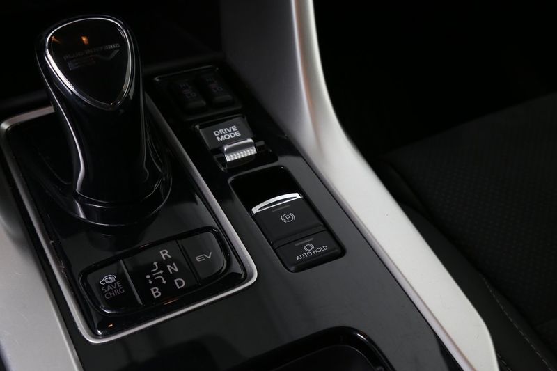 Mitsubishi Eclipse Cross bild 24