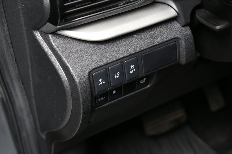 Mitsubishi Eclipse Cross bild 14