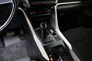 Mitsubishi Eclipse Cross bild 25