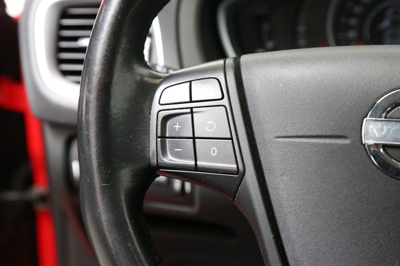 Volvo V40 bild 14