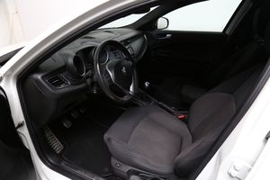 Alfa Romeo Giulietta bild 10