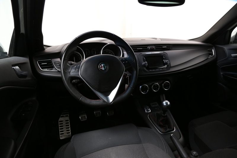 Alfa Romeo Giulietta bild 13