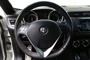 Alfa Romeo Giulietta bild 15