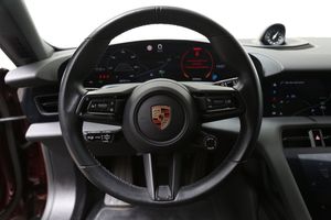 Porsche Taycan bild 21