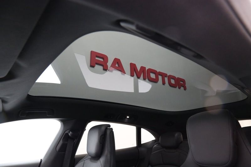 Porsche Taycan bild 28