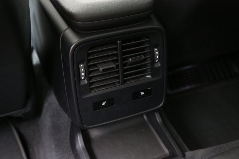 Porsche Taycan bild 13