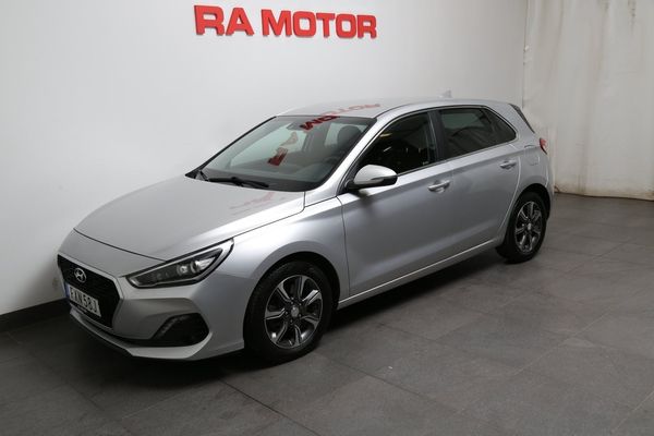 Hyundai i30 1,4 T-GDi 140hk Premium Aut Navi CarPlay Kamera - 2020