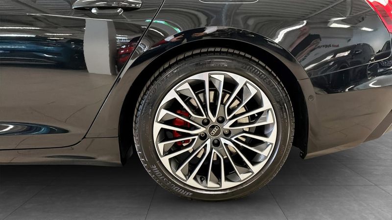 Audi A6 bild 6
