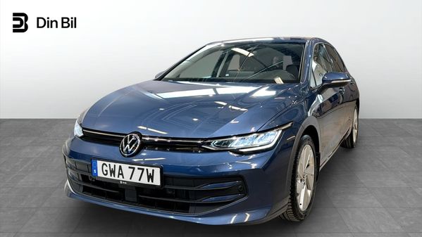 Volkswagen Golf eTSI150 DSG Life Backkamera/P-värmare - 2025