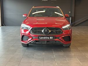 Mercedes GLA250 bild 2