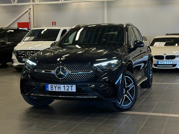 Mercedes GLC300 e 4MATIC, AMG Line, Dragkrok 128 km räckvidd - 2024