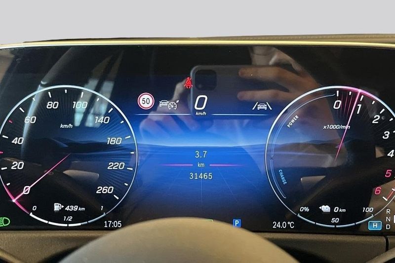 Mercedes E300 bild 10