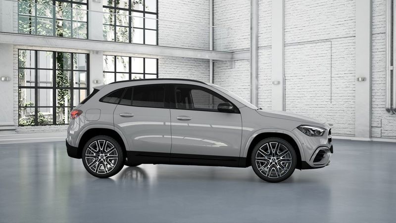 Mercedes GLA250 bild 17
