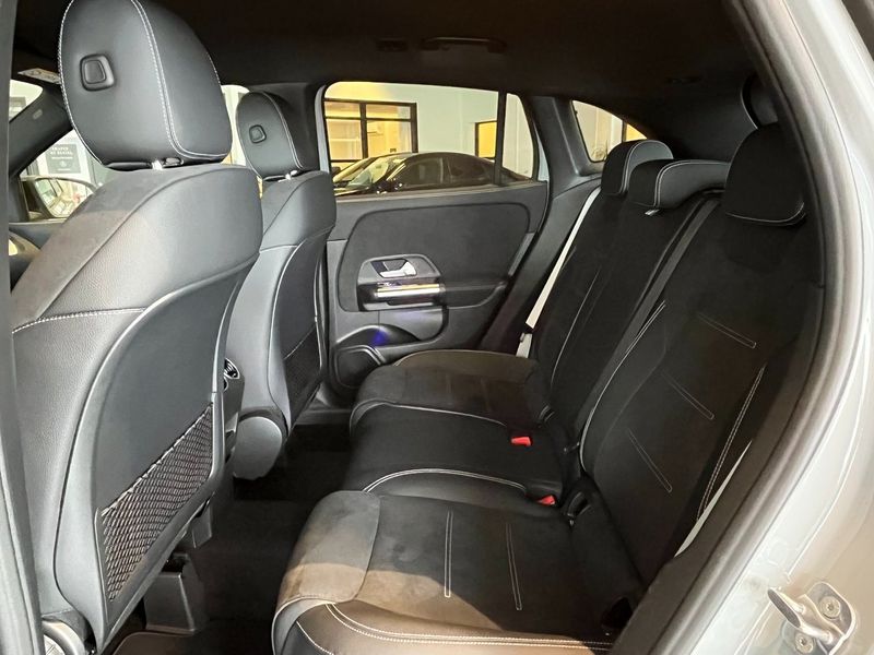 Mercedes GLA250 bild 10