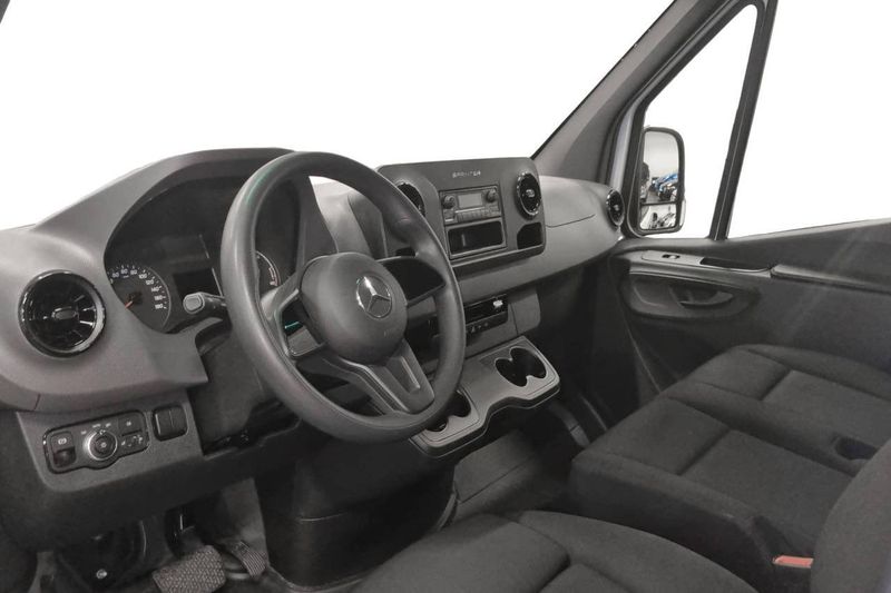 Mercedes Sprinter bild 8