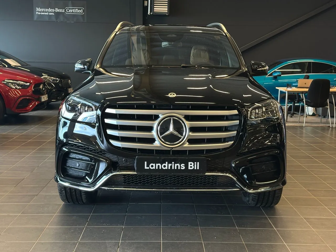 Vehicle image 1