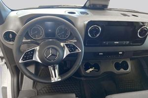 Mercedes Sprinter bild 6
