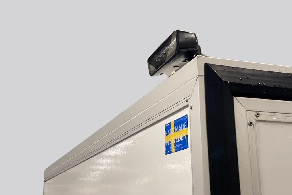 Vehicle image 21