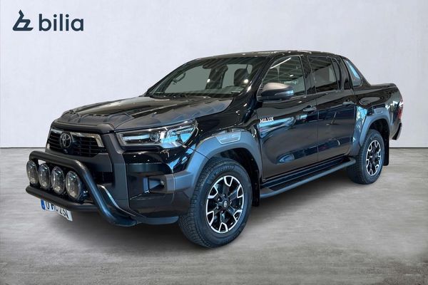 Toyota Hilux Dubbelhytt D-CAB 2,8 TURBO D-4D, 4WD AUTOMAT INVINCIBLE - 2023