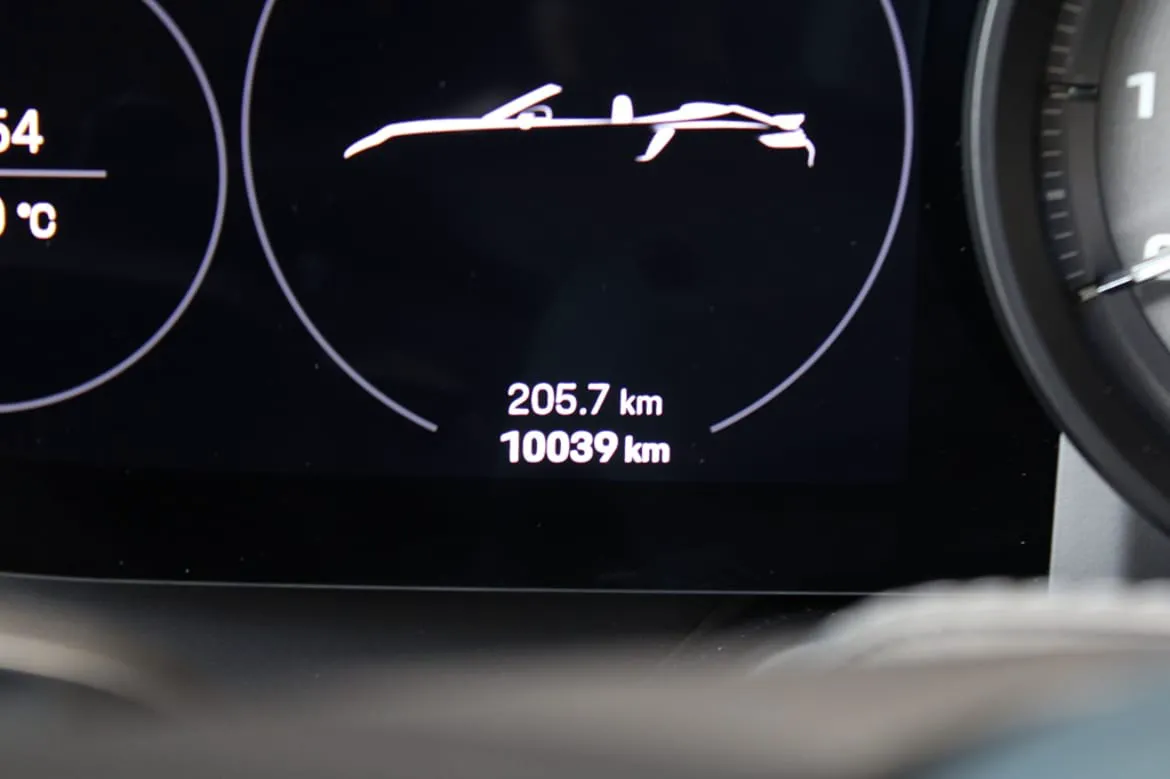 Vehicle image 20