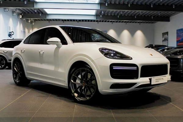 Porsche Cayenne Turbo Coupé Coupe Lättviktspaket - 2020
