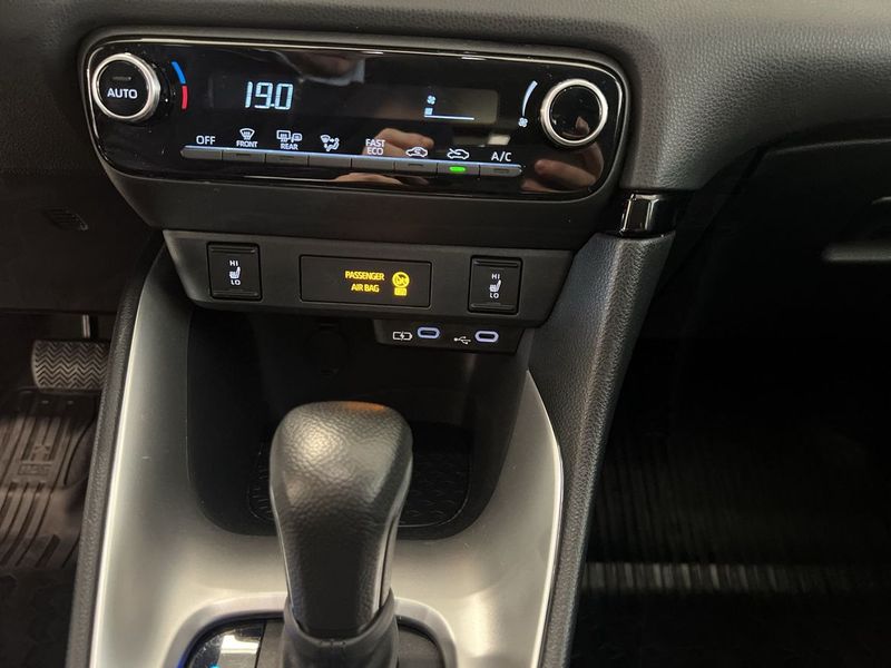 Toyota Yaris bild 15
