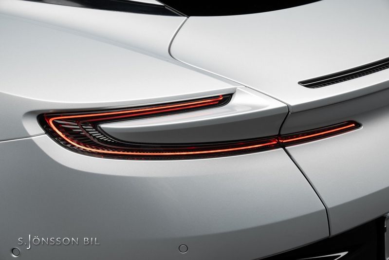 Aston Martin DB11 bild 11