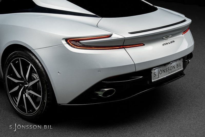 Aston Martin DB11 bild 10