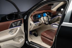 Mercedes GLS600 bild 11
