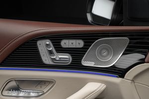 Mercedes GLS600 bild 23