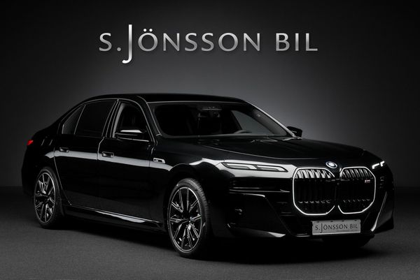 BMW M760 e xDrive / 571 hk / Individual - 2026