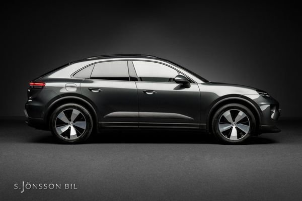Porsche Macan 4 4 / Leasebar / Bose / Drag - 2024