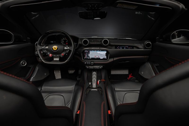 Ferrari Portofino bild 16