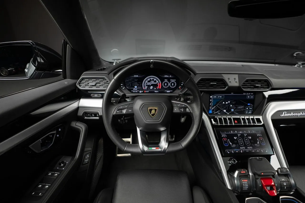 Vehicle image 20