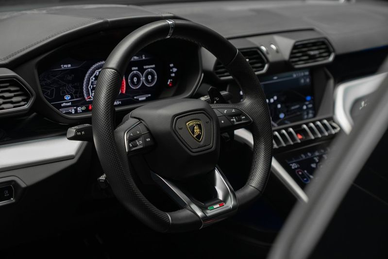 Lamborghini Urus bild 11