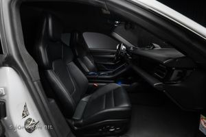 Porsche Taycan bild 17