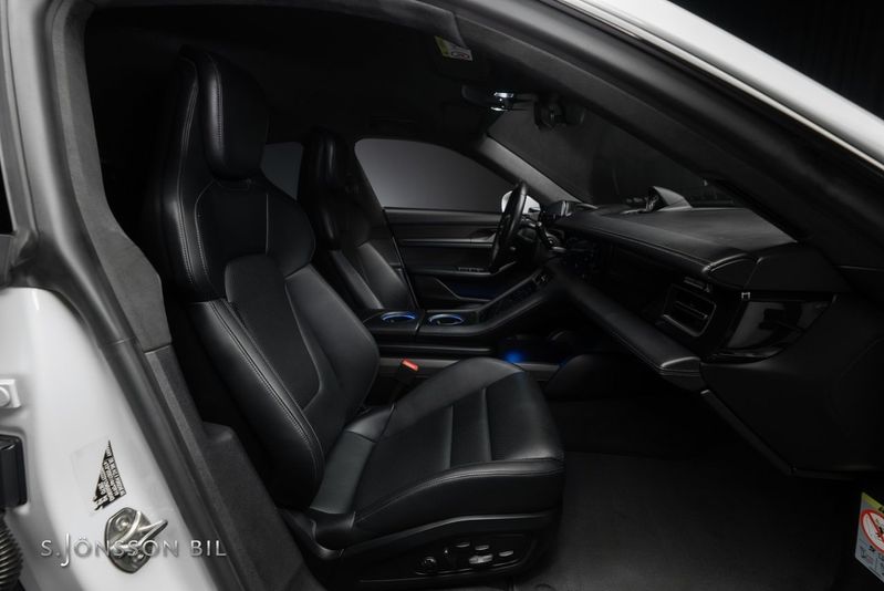 Porsche Taycan bild 17