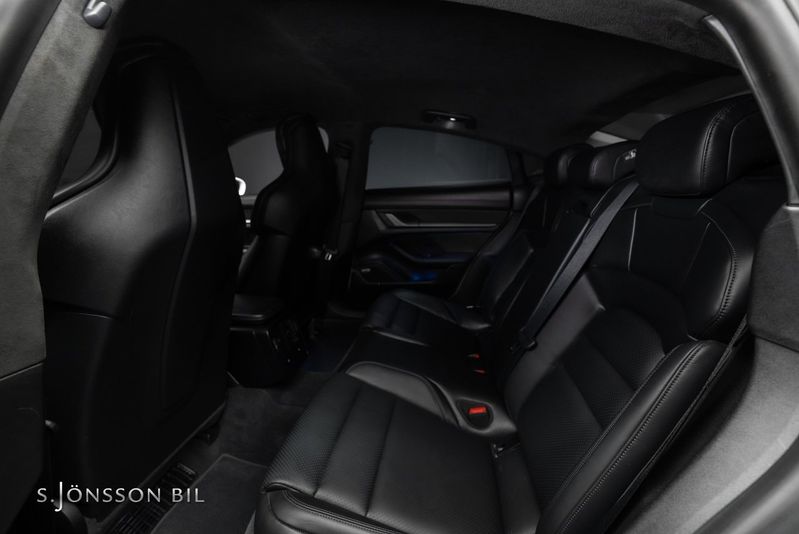 Porsche Taycan bild 18