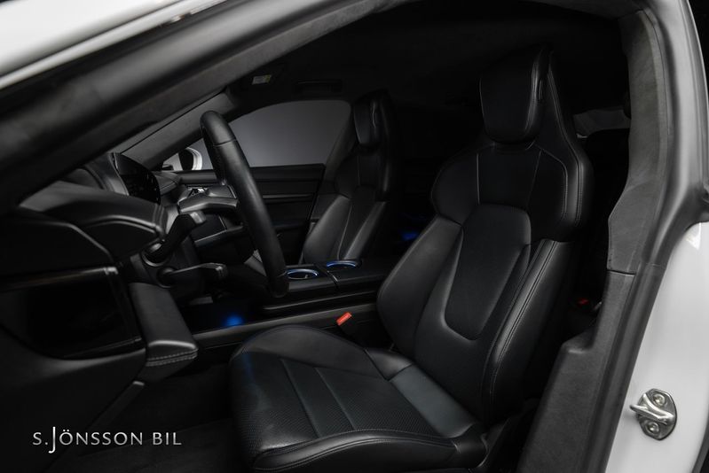 Porsche Taycan bild 20