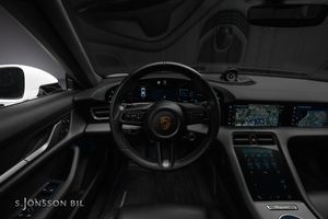 Porsche Taycan bild 22
