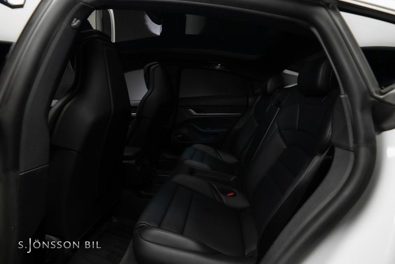 Porsche Taycan bild 16