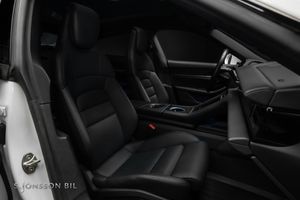 Porsche Taycan bild 12