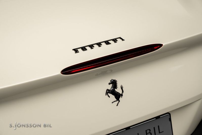 Ferrari Portofino bild 10