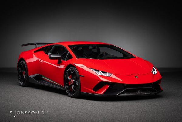 Lamborghini Huracan Performante 640hk / Rosso Mars Metallic / Lift - 2018